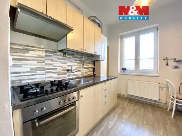 Pronájem bytu 1+1, Ostrava, U Hřiště, 46 m2