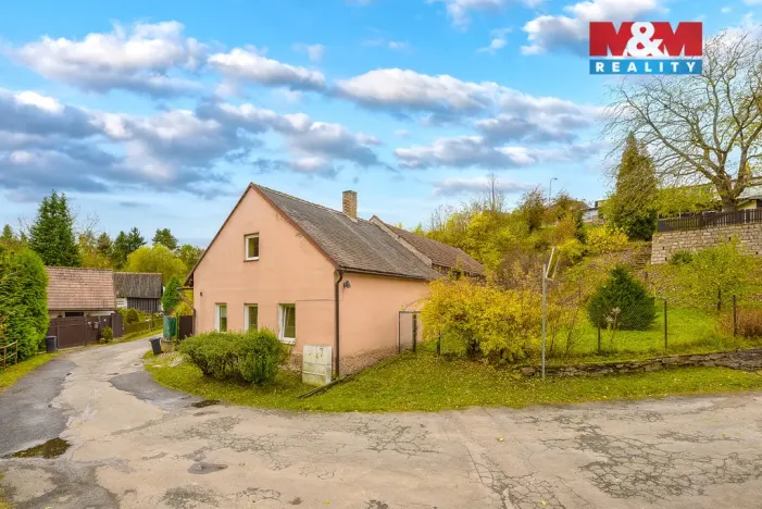 Prodej rodinného domu, Okřesaneč, 105 m2