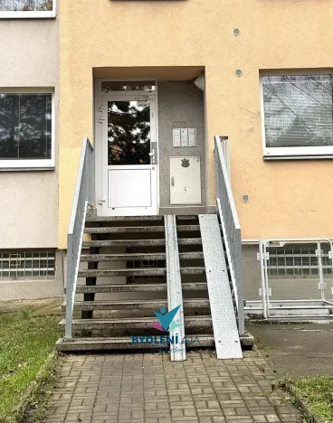 Pronájem bytu 2+kk, Teplice, Arbesova, 47 m2