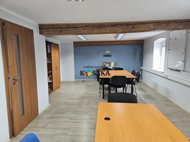 Pronájem kanceláře, Suchdol nad Odrou, Komenského, 20 m2