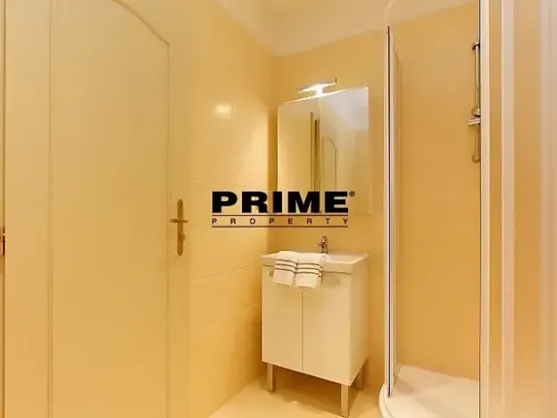 Pronájem bytu 3+kk, Praha - Vinohrady, Máchova, 63 m2