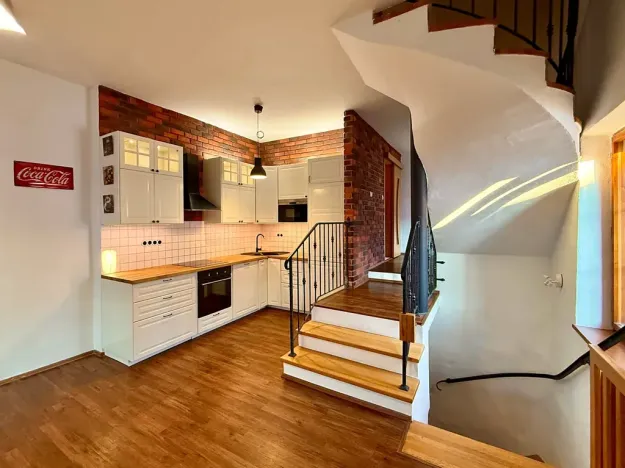 Prodej atypického bytu, Třebíč, Na Úbočí, 85 m2