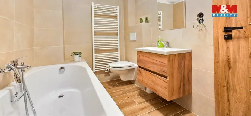 Pronájem bytu 2+kk, Heřmanův Městec, Masarykovo náměstí, 48 m2