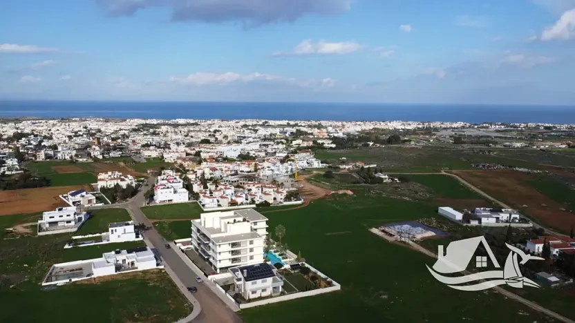 Prodej bytu 2+1, Paralimni, Kypr, 75 m2