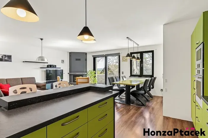 Prodej rodinného domu, Černé Voděrady, Černokostelecká, 159 m2