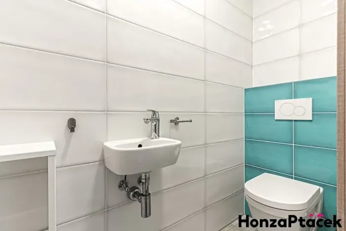 Prodej rodinného domu, Černé Voděrady, Černokostelecká, 159 m2