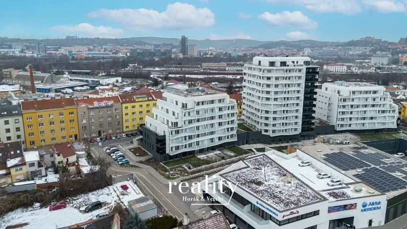 Pronájem bytu 3+kk, Brno, Komárovská, 64 m2