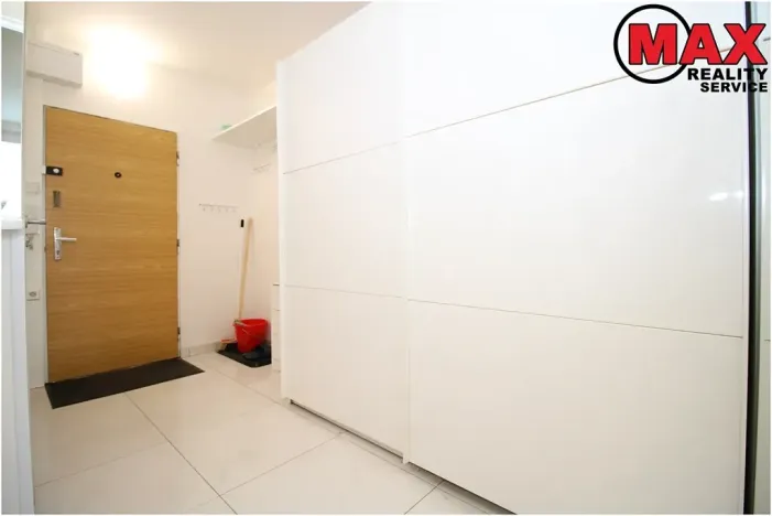 Pronájem bytu 2+kk, Praha - Bohnice, Čimická, 44 m2