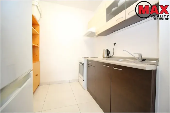 Pronájem bytu 2+kk, Praha - Bohnice, Čimická, 44 m2