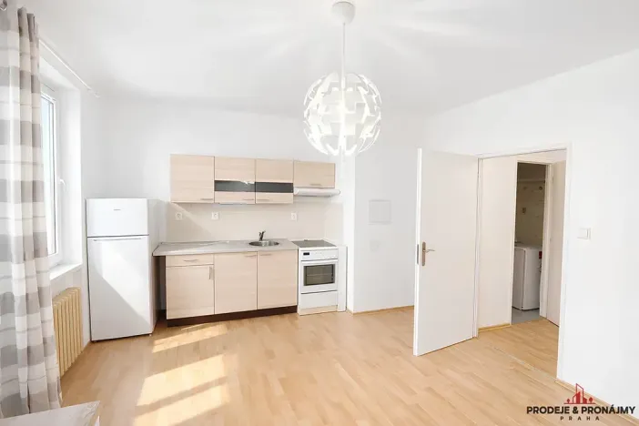 Prodej bytu 1+kk, Praha - Letňany, Místecká, 25 m2