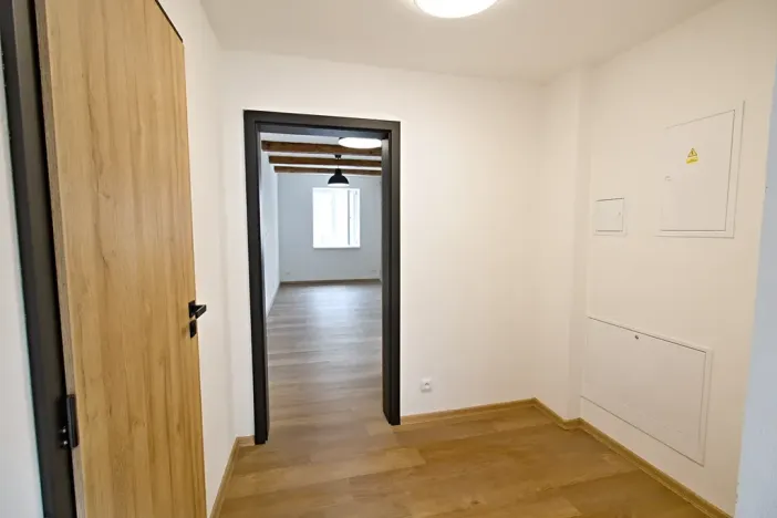 Pronájem bytu 2+kk, Domažlice, Tovární, 48 m2