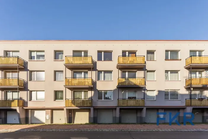 Prodej bytu 3+1, Praha - Libeň, Na Slovance, 77 m2