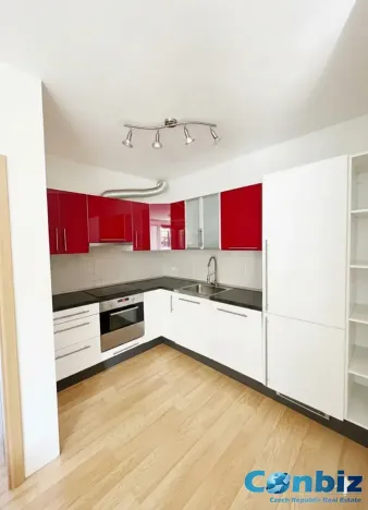 Prodej bytu 2+kk, Praha - Vysočany, Sousedíkova, 50 m2