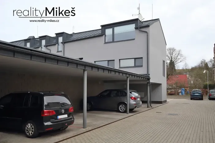 Pronájem bytu 4+kk, Rychnov u Jablonce nad Nisou, Malířská, 131 m2