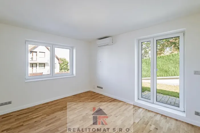 Prodej rodinného domu, Praha - Komořany, Pod lesem, 175 m2