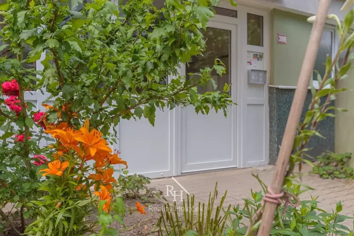 Pronájem bytu 3+kk, Kladno, Ostravská, 55 m2