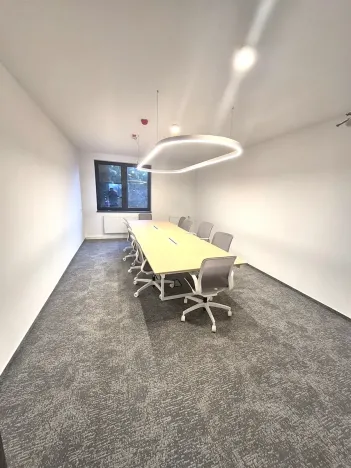 Pronájem kanceláře, Praha - Letňany, Beranových, 150 m2