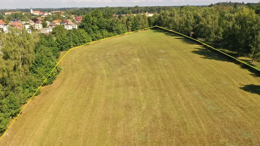 Prodej pozemku, Lázně Bohdaneč, Pod Břízami, 8173 m2