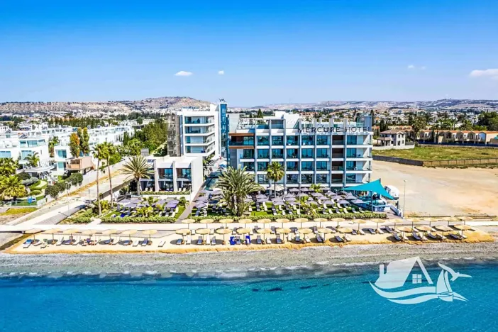 Prodej bytu 3+kk, Larnaka, Kypr, 80 m2