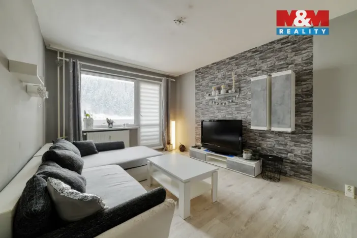 Prodej bytu 2+1, Kraslice, Hradební, 64 m2