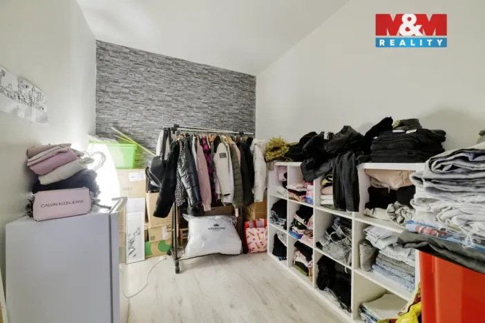 Prodej bytu 2+1, Kraslice, Hradební, 64 m2