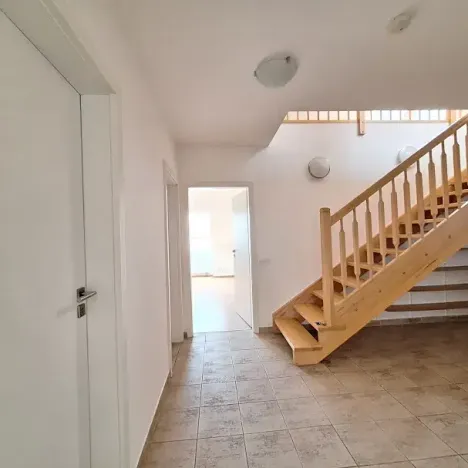 Pronájem bytu 3+kk, Praha, Podbělohorská, 105 m2