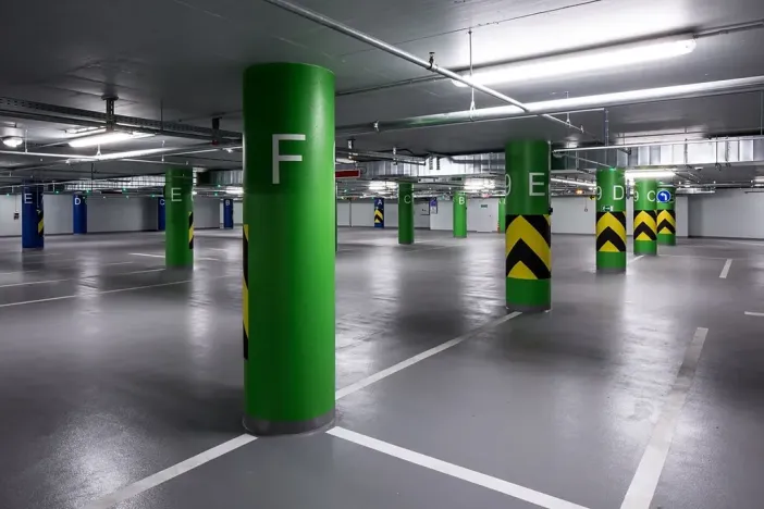 Prodej garážového stání, Karlovy Vary, Divadelní náměstí, 15 m2