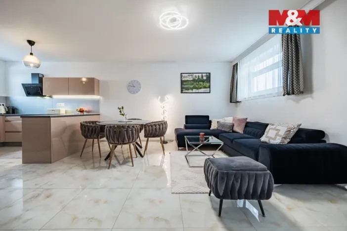 Prodej bytu 4+kk, Kostelec nad Černými lesy - Kostelec nad Černými Lesy, Pražská, 93 m2