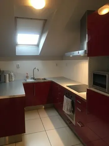 Pronájem bytu 2+kk, Liberec, Bánskobystrická, 64 m2