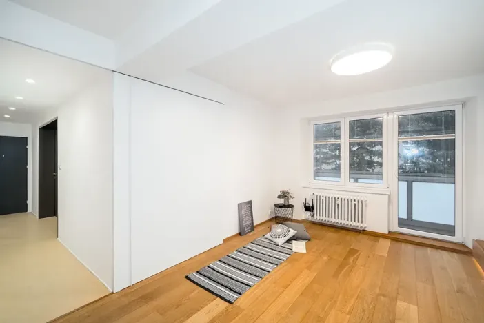 Pronájem bytu 3+1, Praha - Čakovice, Úslavská, 76 m2