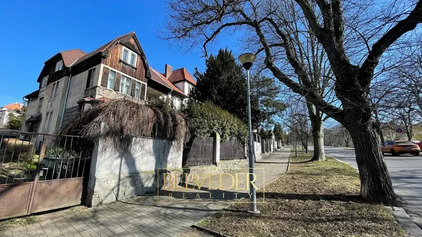 Prodej bytu 3+1, Teplice, Pod Doubravkou, 130 m2