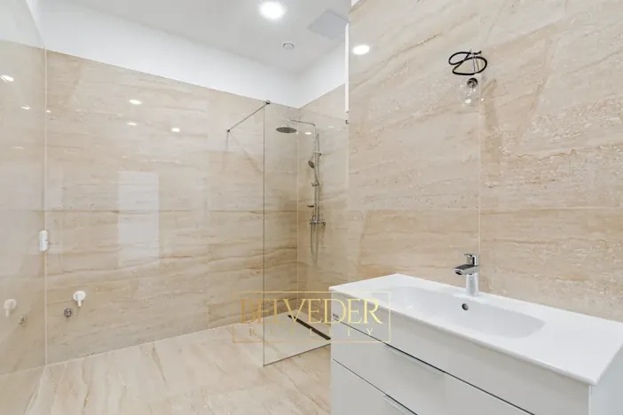 Prodej bytu 2+kk, Teplice, Albrechtova, 73 m2