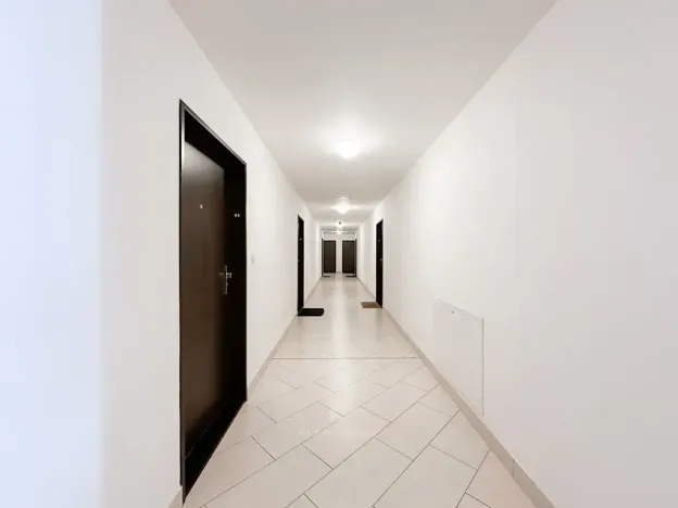 Prodej bytu 2+kk, Praha - Horní Měcholupy, Modenská, 54 m2