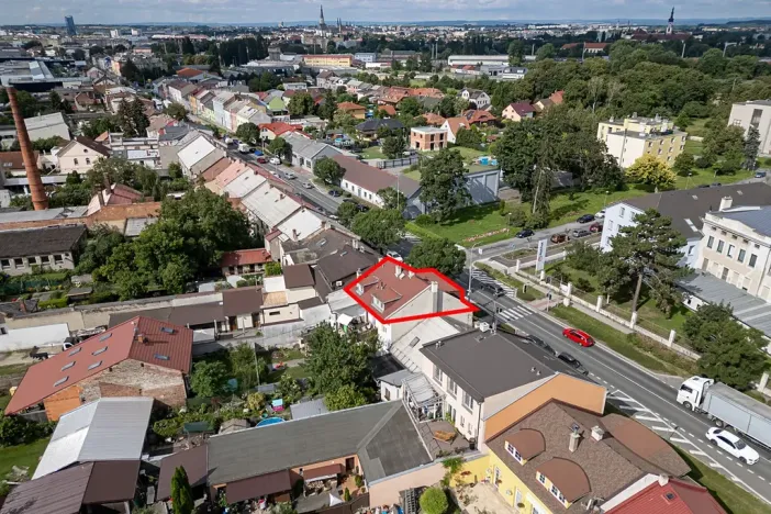 Prodej bytu 3+1, Olomouc, Chválkovická, 92 m2