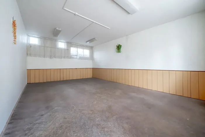 Prodej obchodního prostoru, Kroměříž, 366 m2