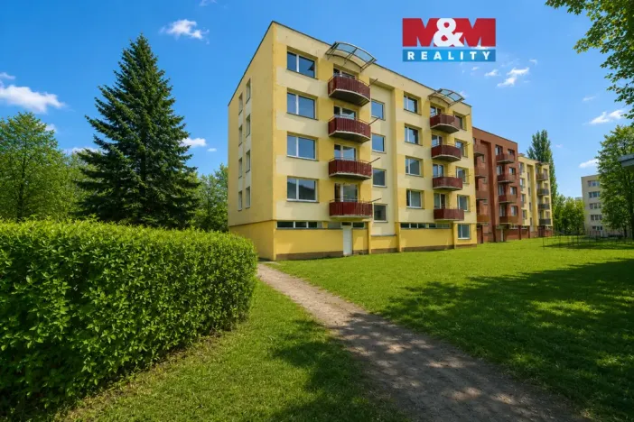 Pronájem bytu 2+1, Jindřichův Hradec - Jindřichův Hradec II, sídliště U Nádraží, 64 m2