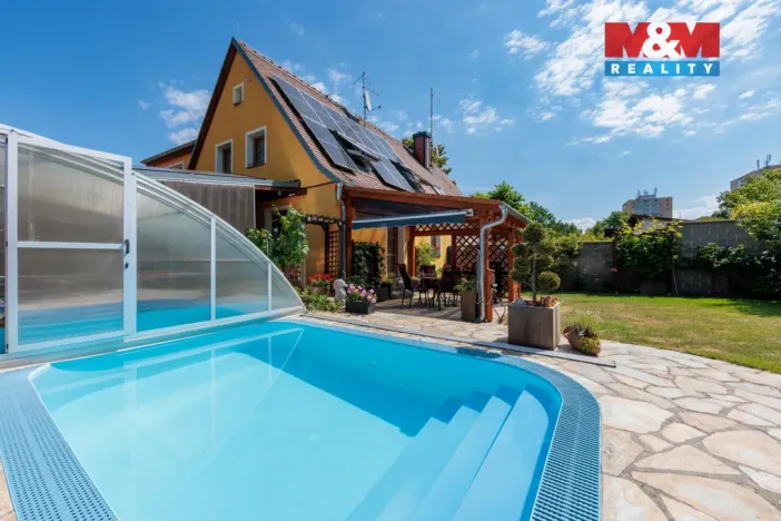 Prodej rodinného domu, Karlovy Vary - Stará Role, Nové domky, 152 m2