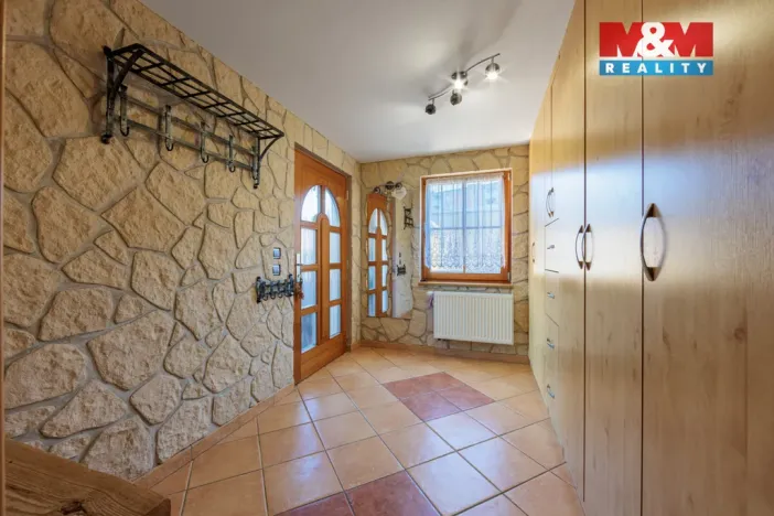 Prodej rodinného domu, Karlovy Vary - Stará Role, Nové domky, 152 m2