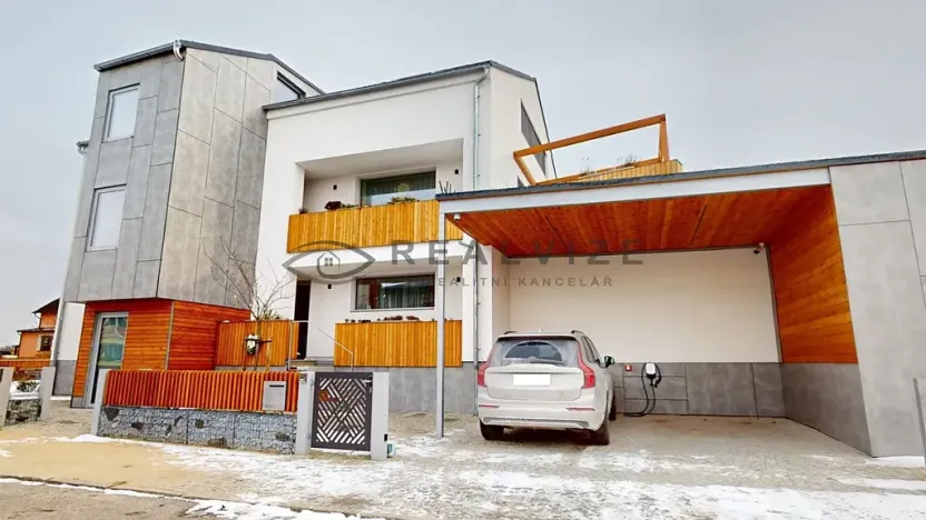 Pronájem bytu 1+kk, Ledenice, Okružní, 80 m2