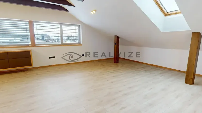 Pronájem bytu 1+kk, Ledenice, Okružní, 80 m2