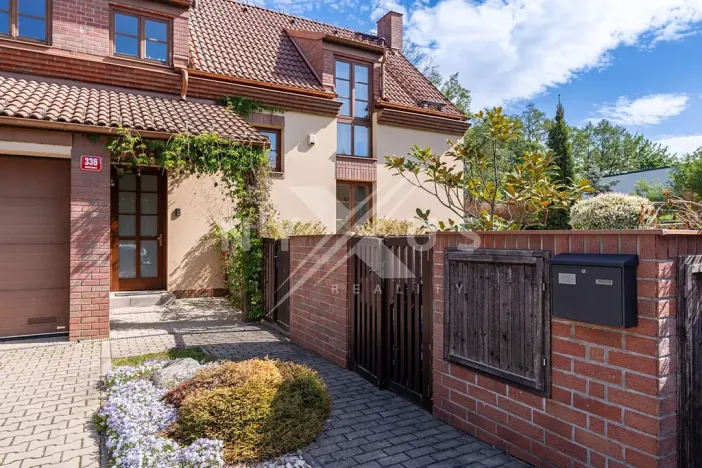 Prodej rodinného domu, Dobřejovice, 250 m2