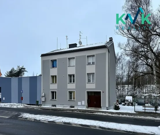 Pronájem bytu 2+kk, Karlovy Vary, Chebská, 42 m2