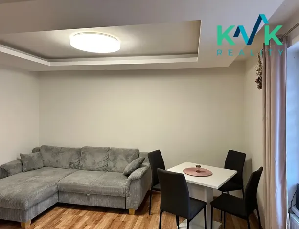 Pronájem bytu 2+kk, Karlovy Vary, Chebská, 42 m2