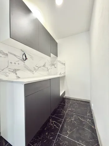 Prodej bytu 2+kk, Ústí nad Labem - Krásné Březno, Dvojdomí, 47 m2