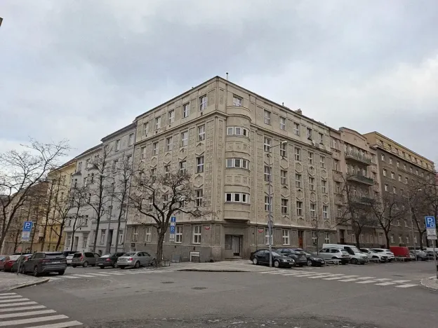 Pronájem bytu 2+kk, Praha - Žižkov, Lucemburská, 43 m2
