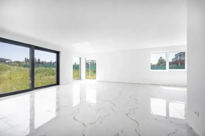 Prodej vily, Sulice, Na Okruhu, 286 m2