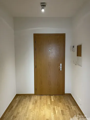 Pronájem bytu 2+kk, Praha - Vinohrady, Korunní, 50 m2