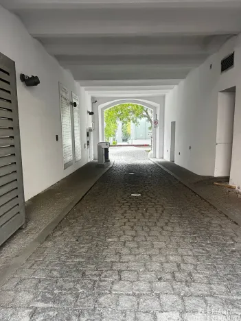 Pronájem bytu 2+kk, Praha - Vinohrady, Korunní, 50 m2