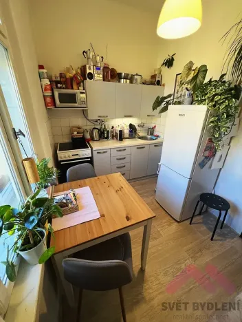 Pronájem bytu 1+1, Praha - Podolí, Na dolinách, 31 m2