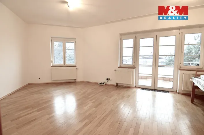 Pronájem bytu 4+kk, Praha - Hloubětín, V Novém Hloubětíně, 120 m2